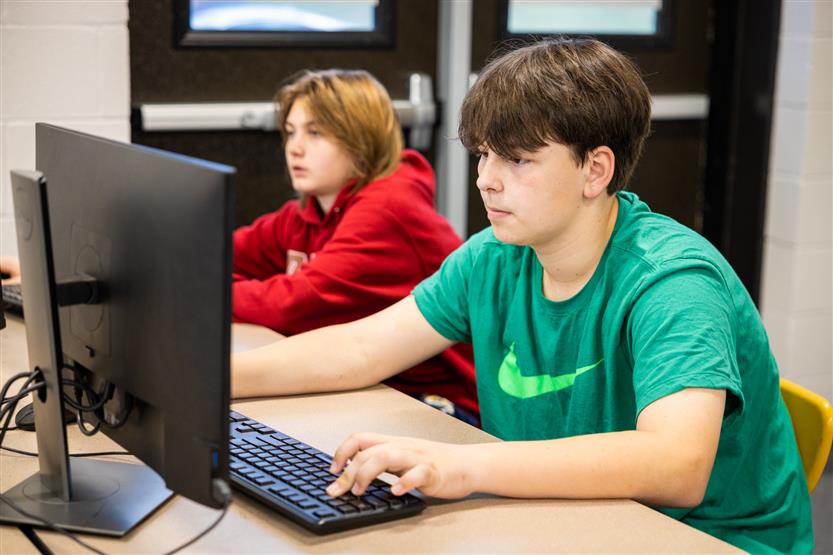Eighth graders create apps